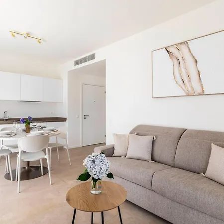 Regalia - Free Parking Lugano