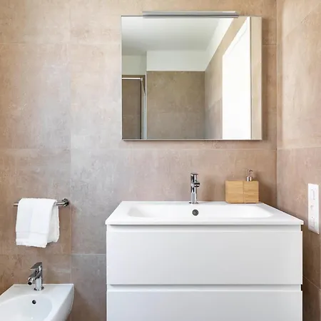 Regalia - Free Parking Apartment Lugano