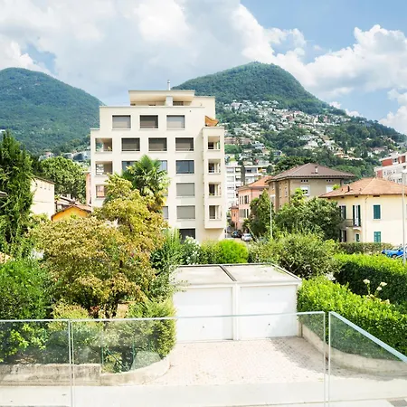 Regalia - Free Parking *