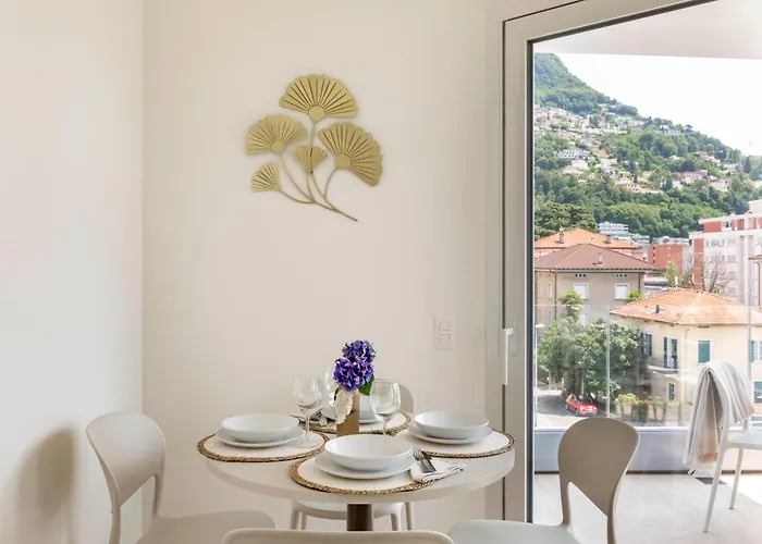 Regalia - Free Parking *