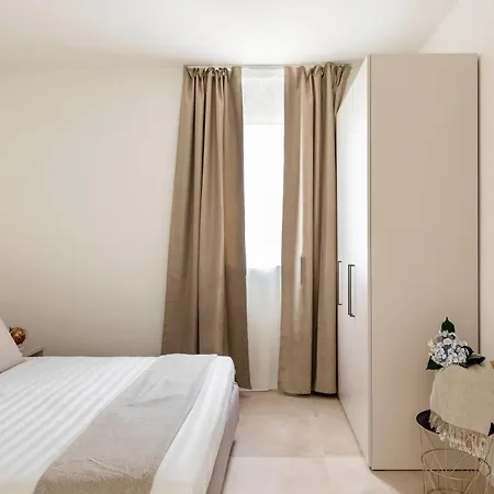 Regalia - Free Parking Apartment Lugano