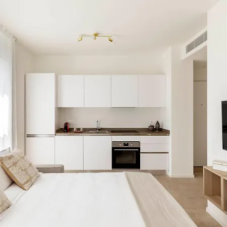 Regalia - Free Parking * Lugano