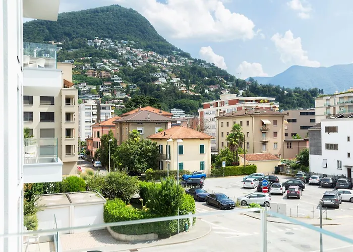 Regalia - Free Parking